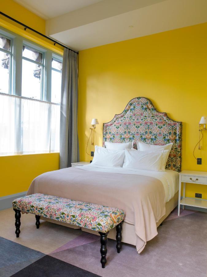 The Observatory Hotel Christchurch Exterior photo A bedroom at the hotel
