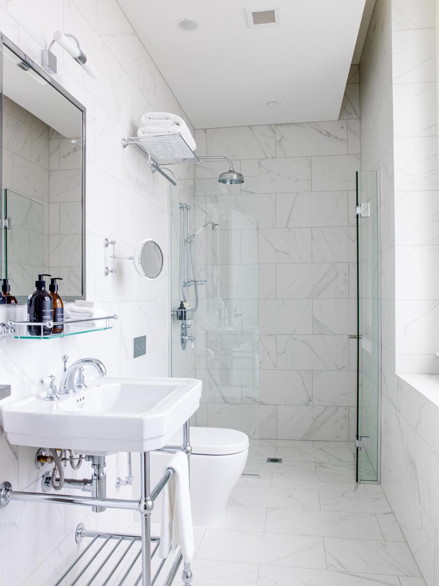 The Observatory Hotel Christchurch Exterior photo A shower enclosure
